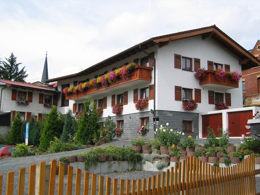 Landhotel Gasthof Zwota كلينغنتال المظهر الخارجي الصورة